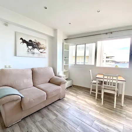 Acogedor Estudio Frente A La Playa De Fuengirola